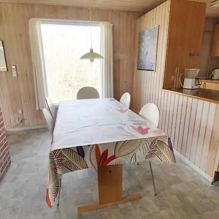 Ferienhaus Svanhild - 1-2km From The Sea By Interhome
